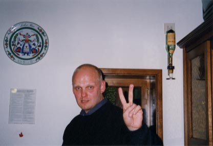 ... ich hatte zwei Flaschen Barcardi (SS1-24)